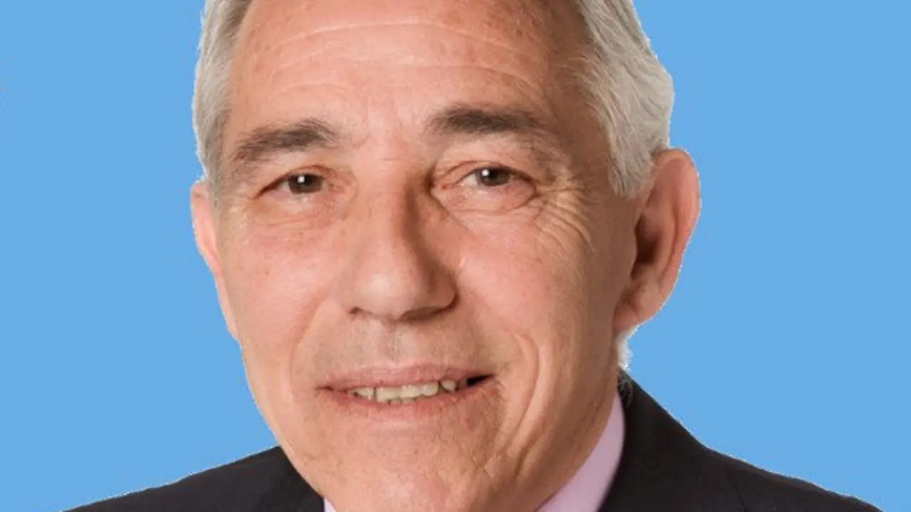 Xosé Fernández Barcia. TWITTER