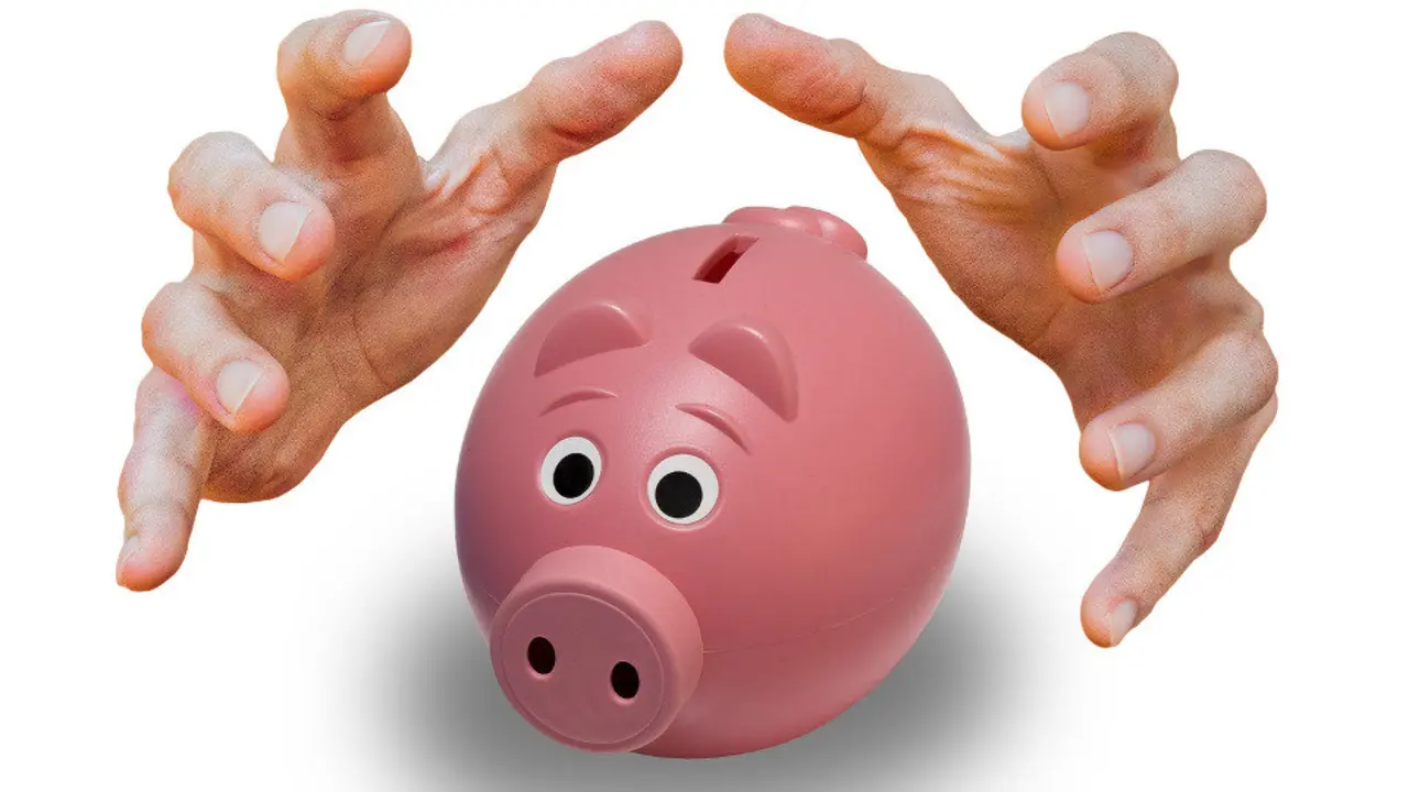 La hucha era parte del botín.AEP