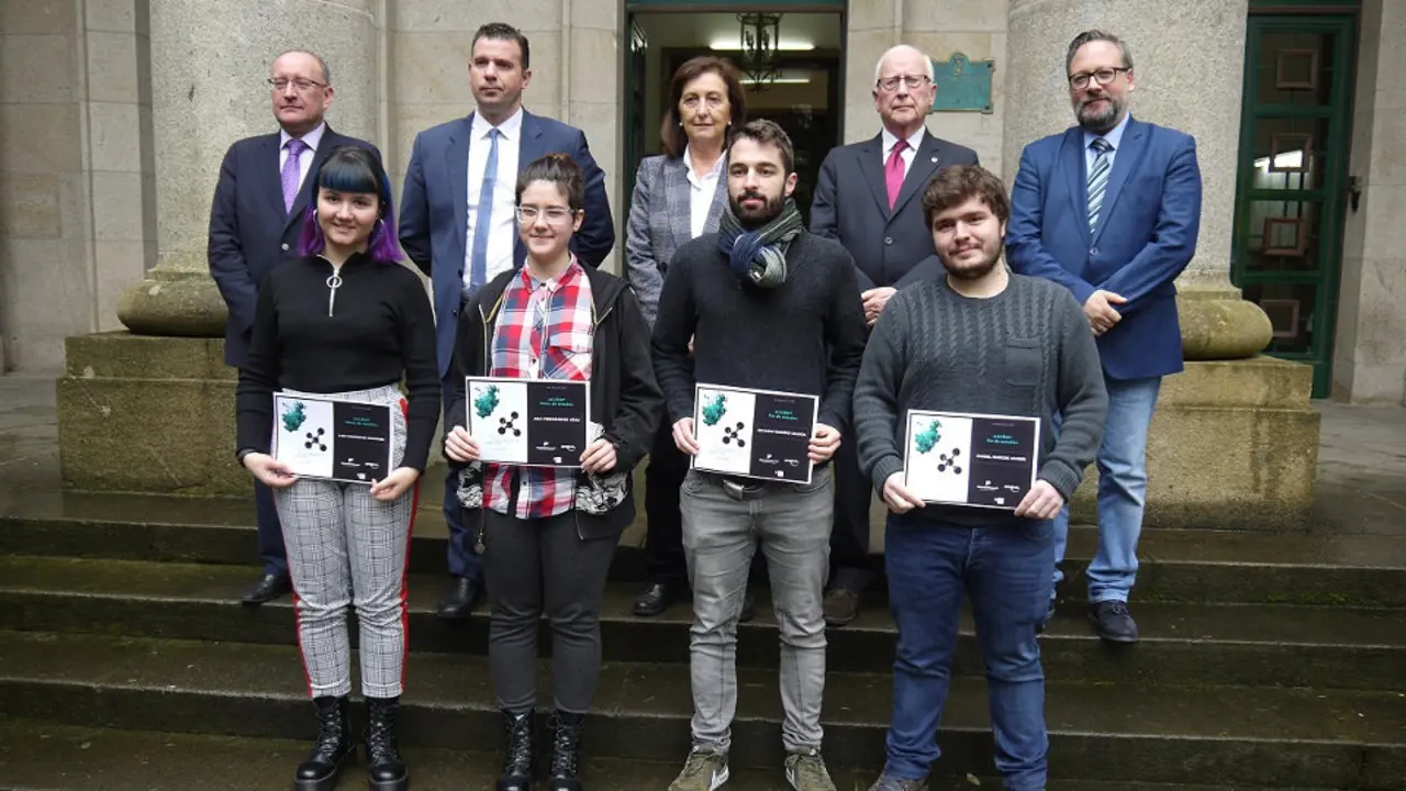 Os futuros químicos premiados cos Chemists for our Future, na USC. EP