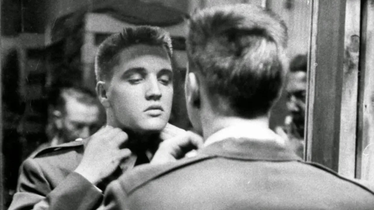 Elvis Presley se une a la armada.TR