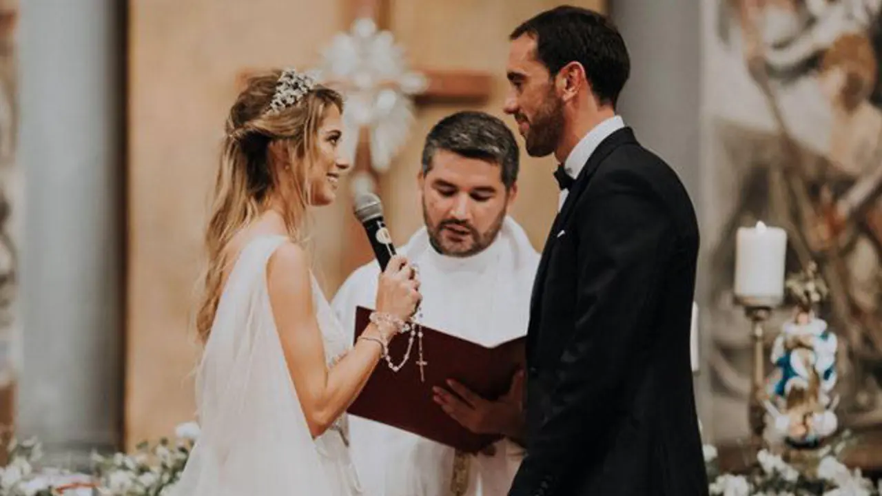 Un instante del enlace de Godín MATEO BOFFANO