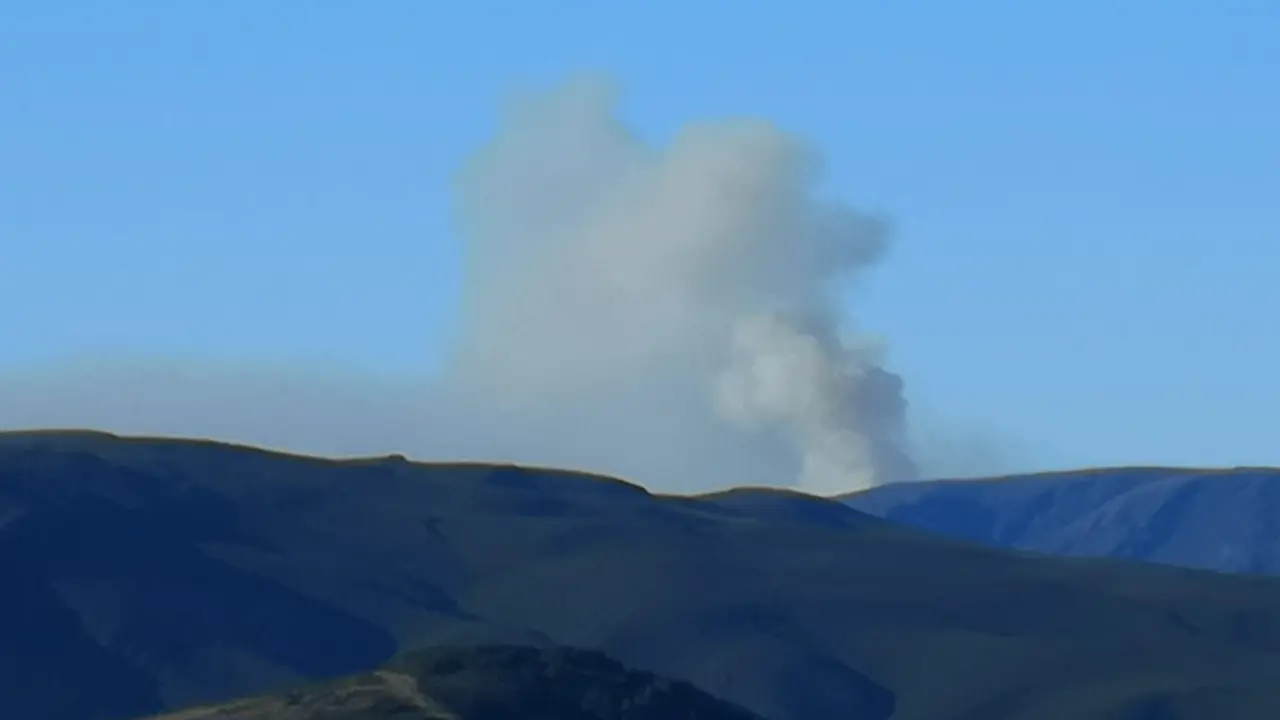 Incendio en Chandrexa de Queixa. @EmerxenciasOu