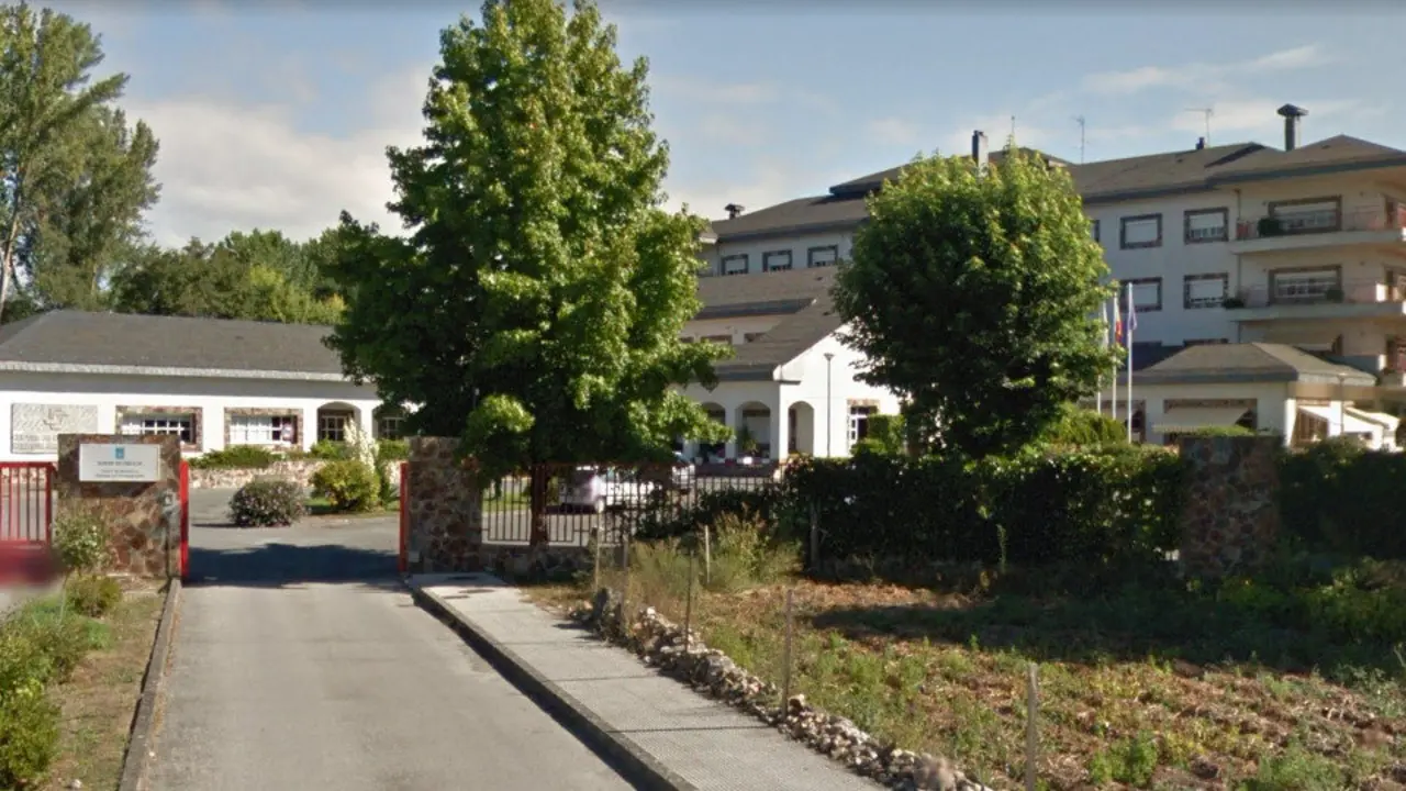 Entrada del Centro de Atención de Personas con Discapacidad Psíquica, ubicado en la Rúa Xoan Montes de Sarria. GOOGLE MAPS