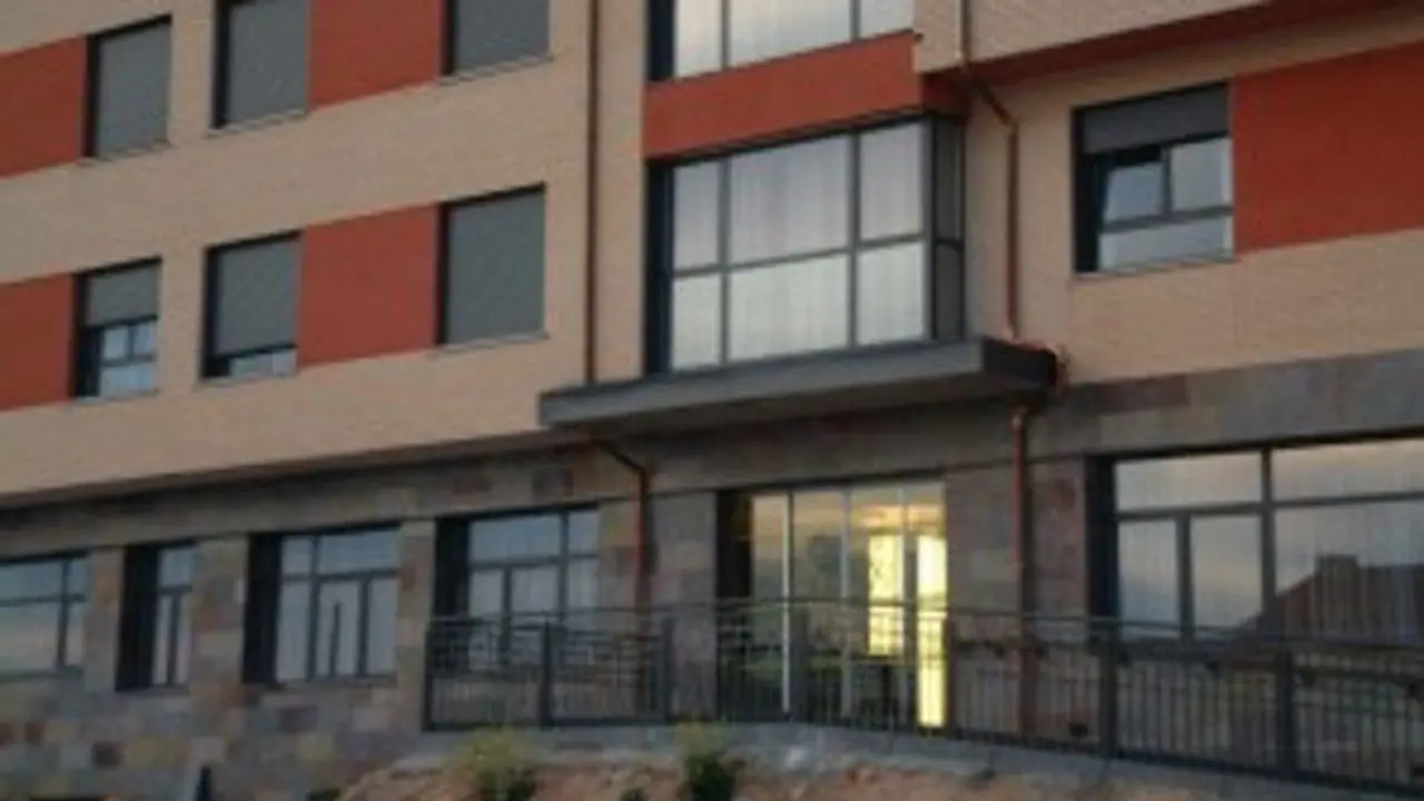 Residencia de mayores en el Burgo de Osma, donde se produjo el suceso. EP