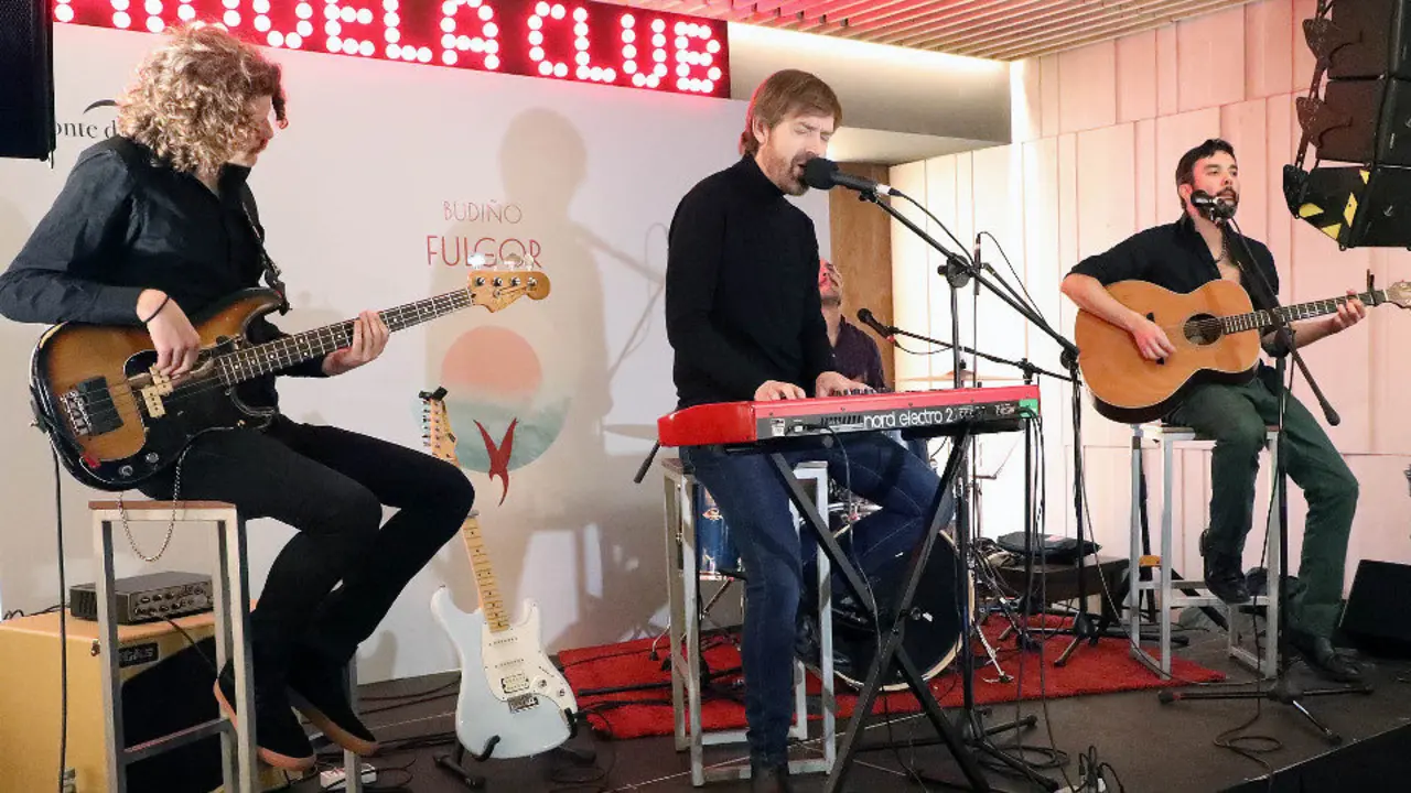 Presentación del nuevo disco de Budiño, en Santiago. PEPE FERRÍN (AGN)
