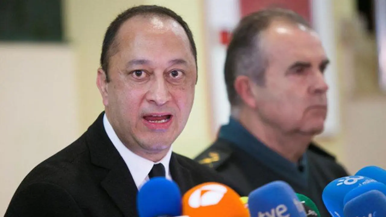 El delegado del Gobierno en Andalucía, Alfonso Rodríguez, en rueda de prensa. ÁLVARO CABRERA (EFE)