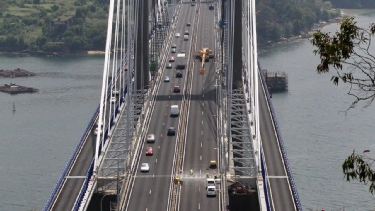 Obras en el puente de Rande. RAFA FARIÑA