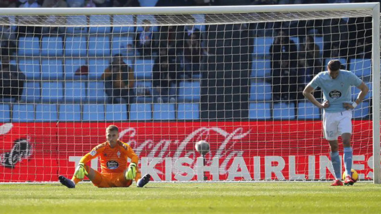 Rubén y Hoedt, frustrados. LAVANDEIRA JR