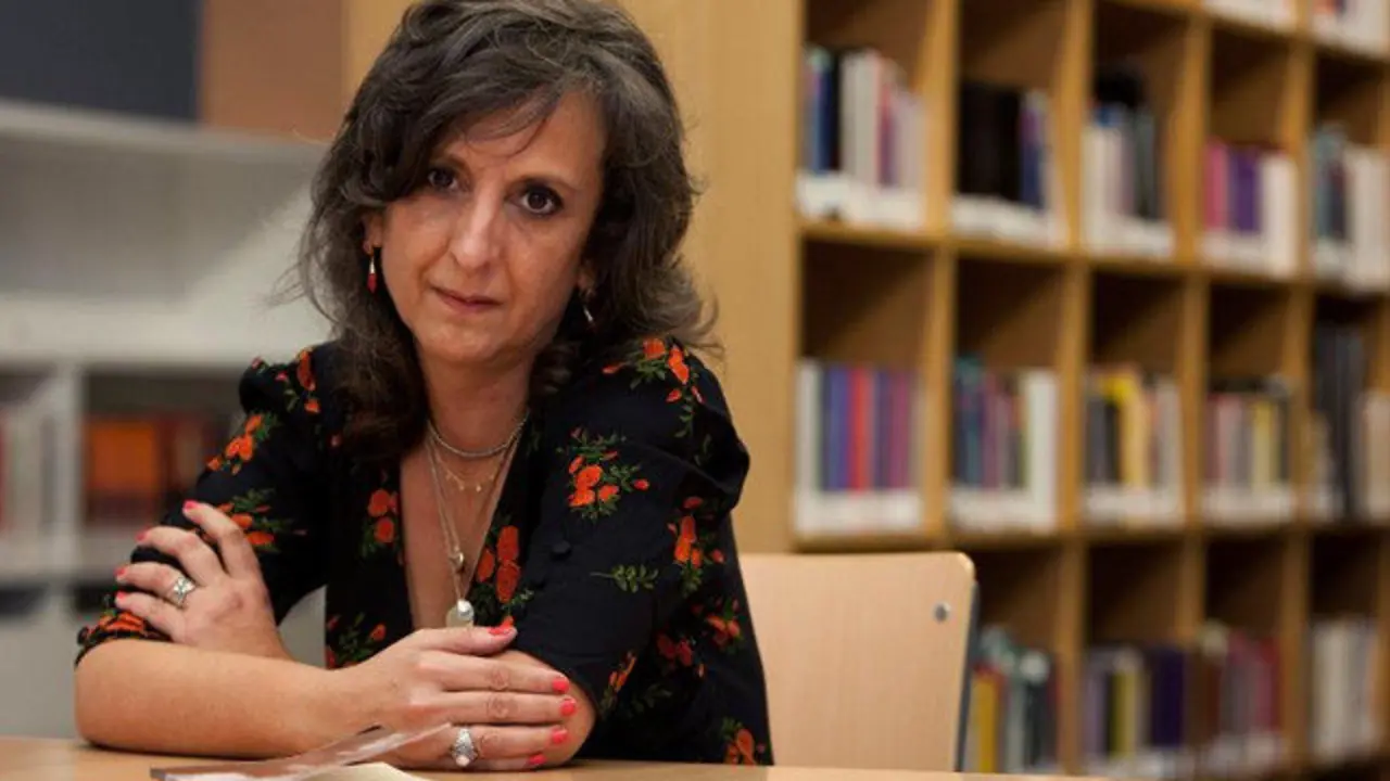 La viguesa Carmen Abizanda lleva a una novela su experiencia contra el cáncer. SALVADOR SAS