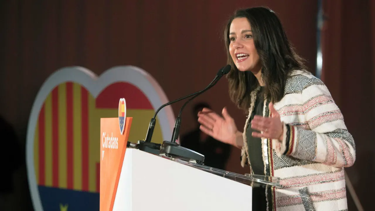 Inés Arrimadas, durante un acto de su partido en Barcelona. MARTA PÉREZ (EFE)