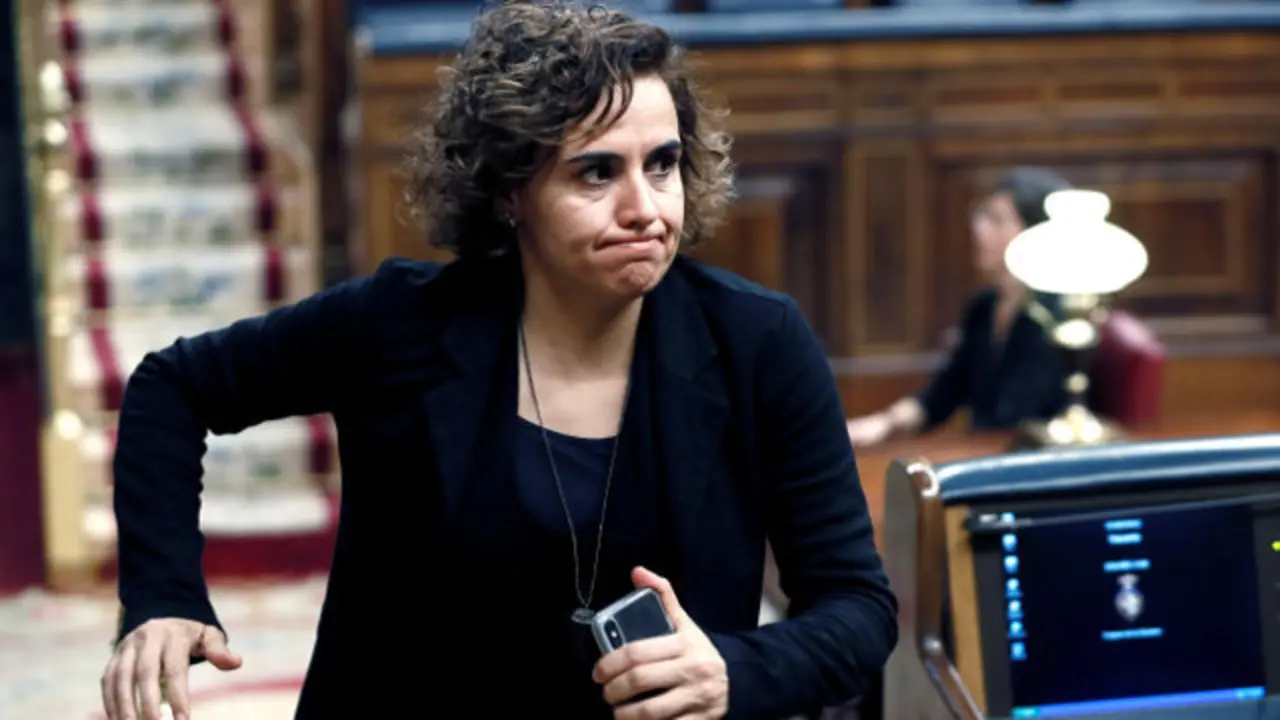 Dolors Montserrat, durante a sesión do Congreso.MARISCAL (Efe)