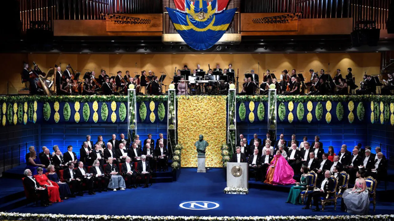 Acto de entrega de los premios Nobel de 2018. PONTUS LUNDAHL (EFE)