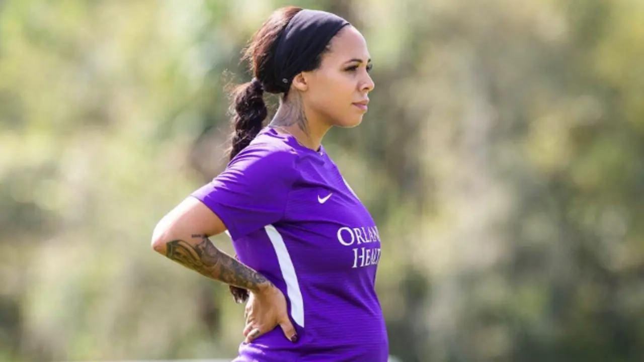 La futbolista Sydney Leroux. TWITTER