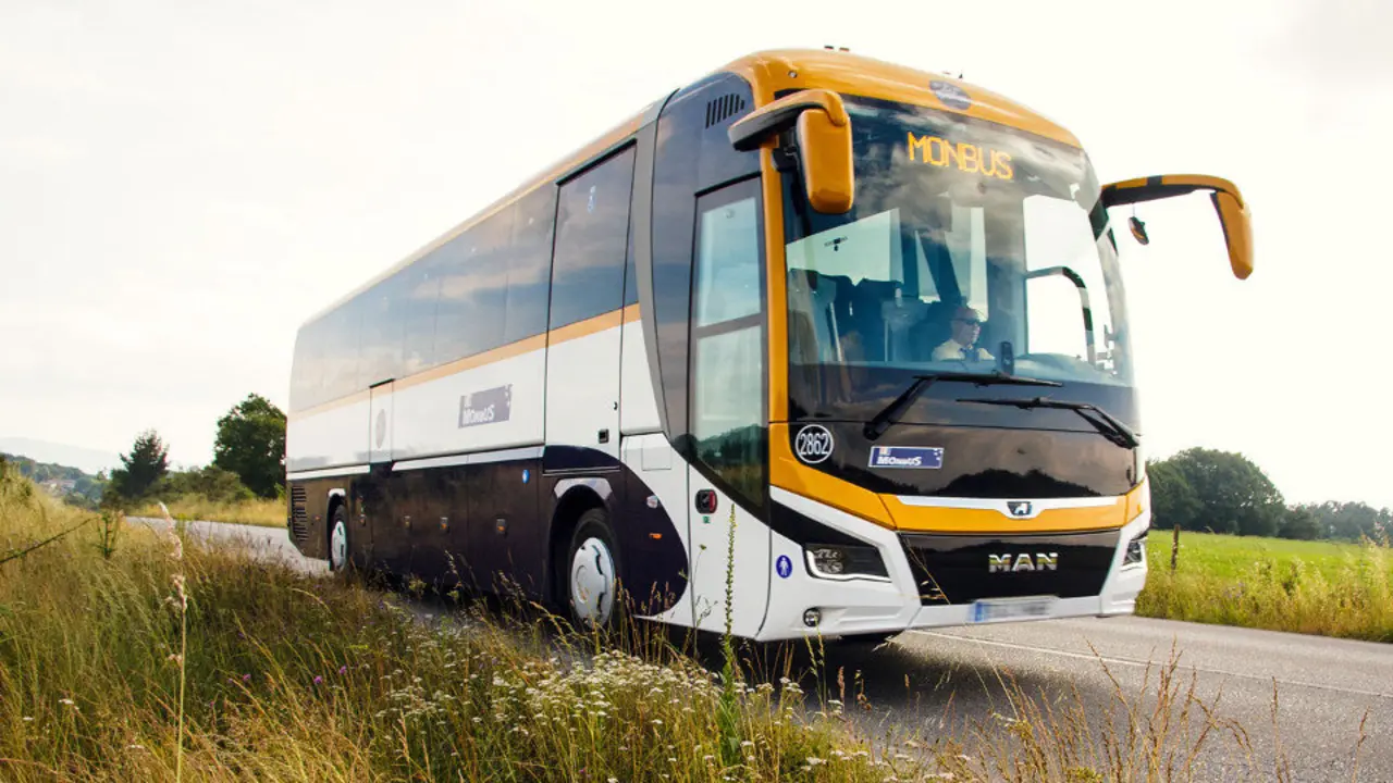 Un autobús de Monbus. EP