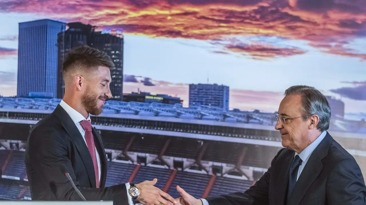 Sergio Ramos, con Florentino Pérez. EFE