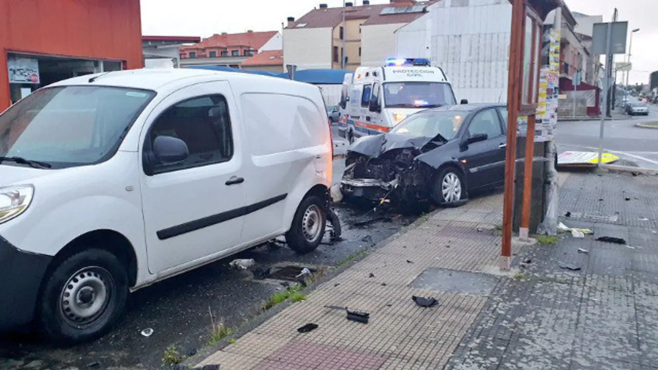 Accidente en Cambados, @Emerxencias Cambados