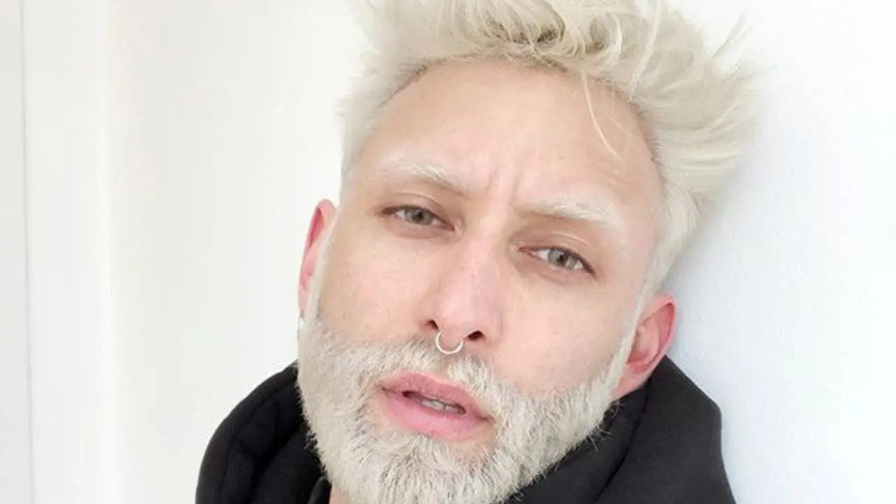 El austríaco Tom Neuwirth, Conchita Wurst, luce ahora una imagen más masculina. INSTAGRAM