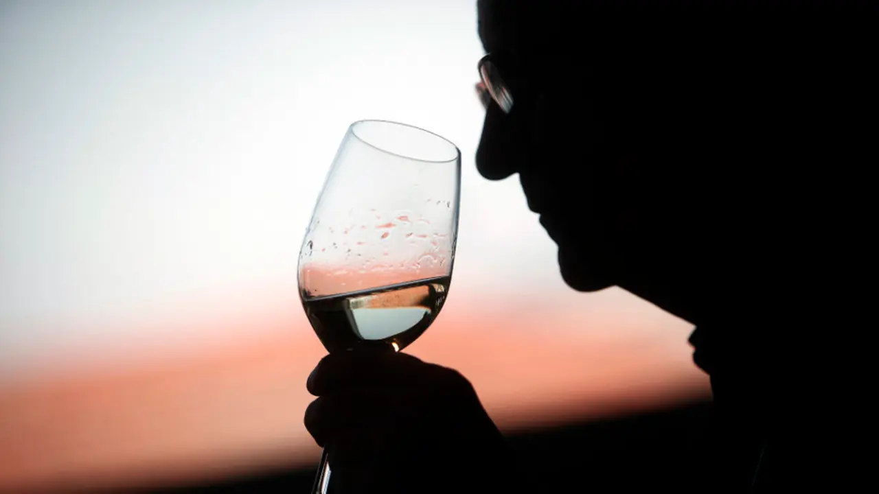 Unha cata de viños. JAVIER CERVERA-MERCADILLO