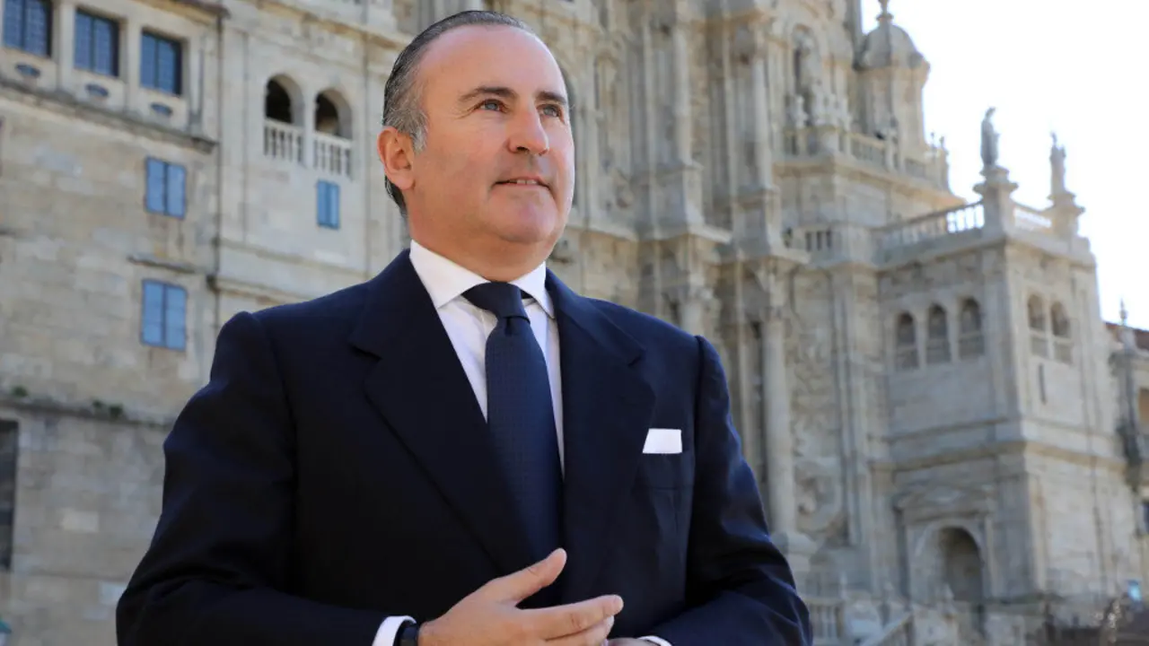 Junceda, en la Praza do Obradoiro. PEPE FERRÍN (AGN)