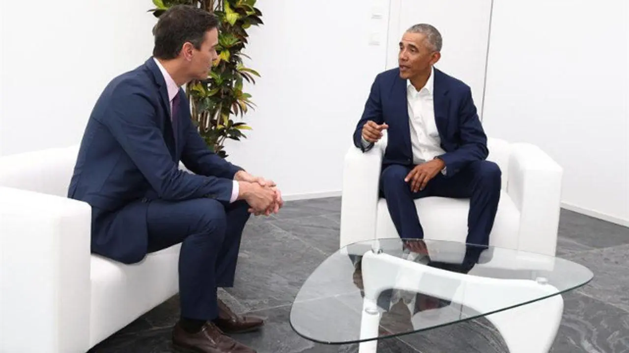 Pedro Sánchez y Barack Obama. FERNANDO CALVO (EFE)
