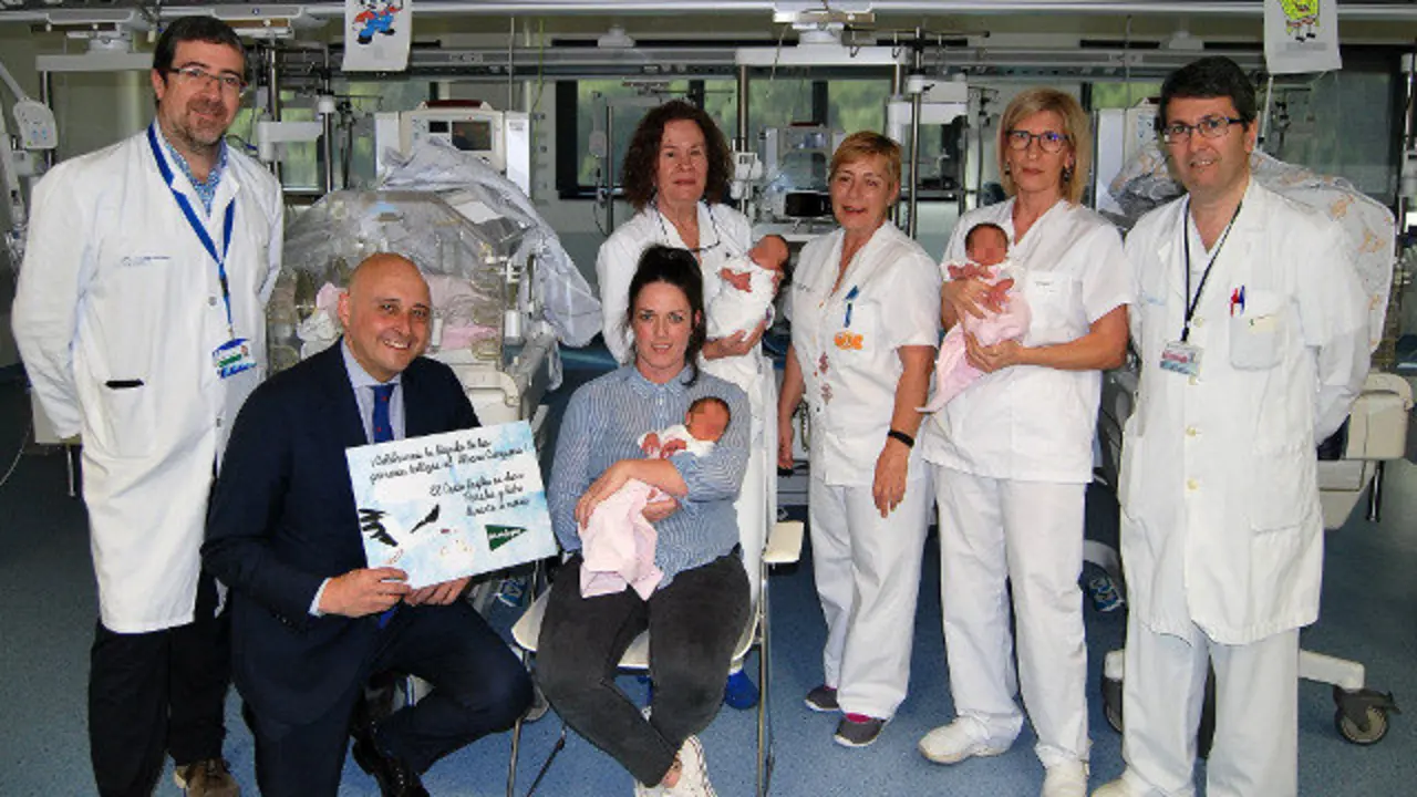 Los trillizos Lucas, Alberto y Teo. EP