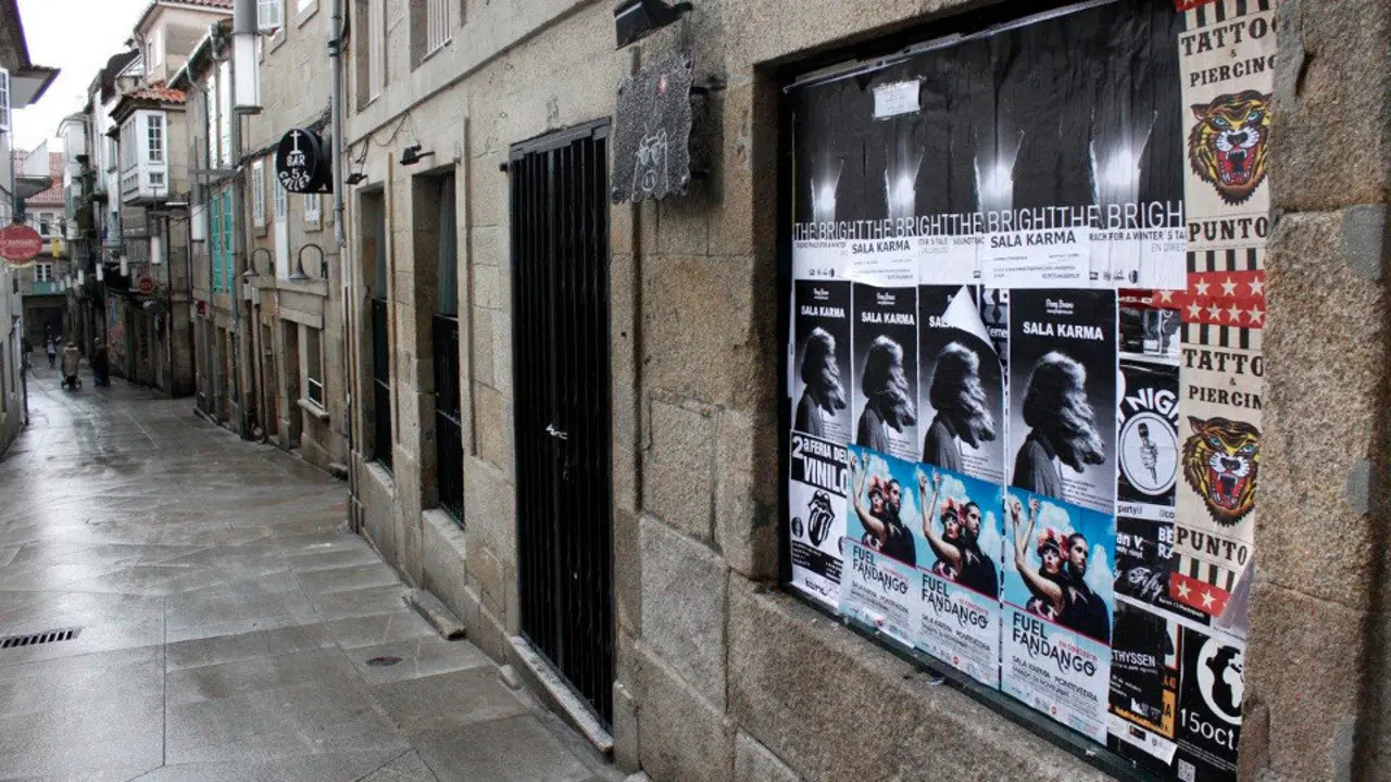 Imagen de archivo de la calle Charino. JAVIER CERVERA - MERCADILLO