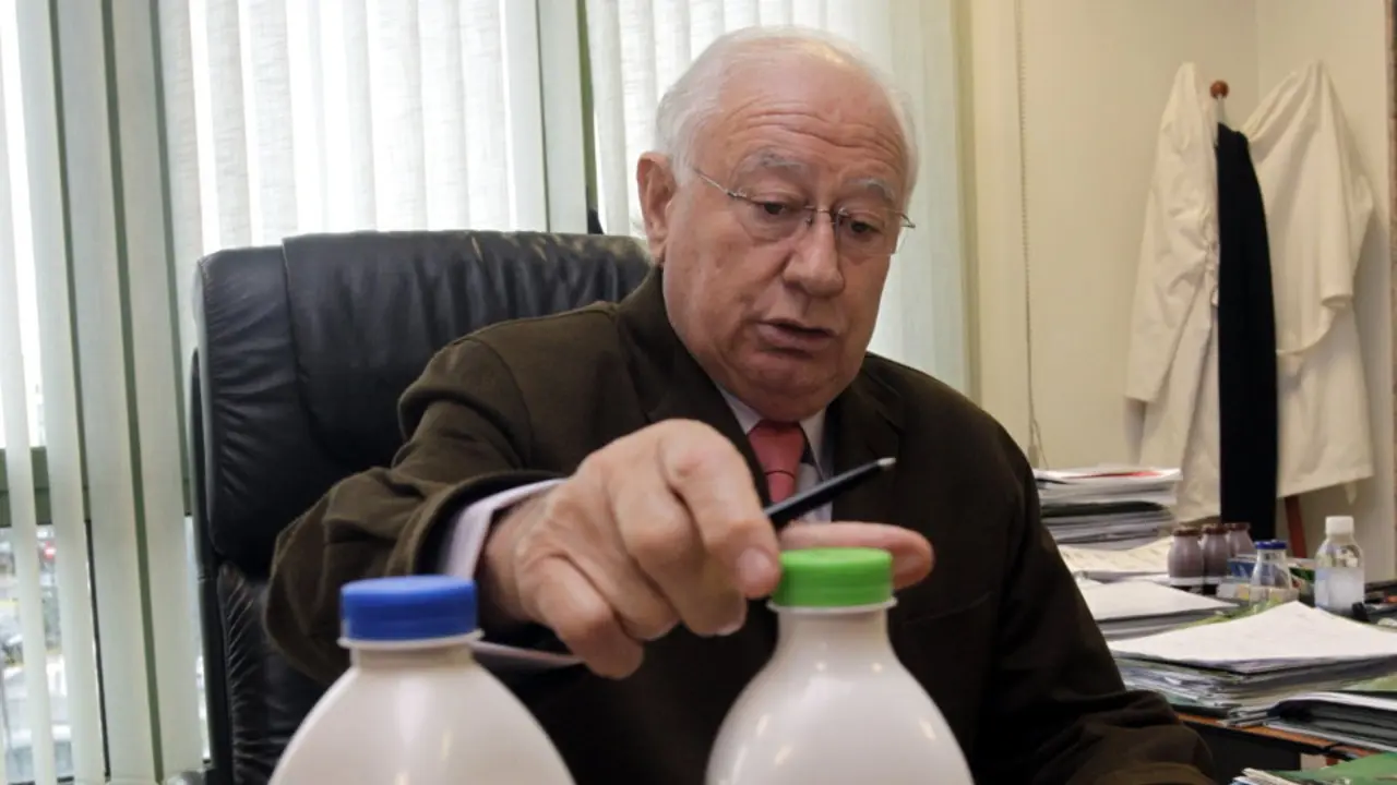 Jesús Lence, en su despacho en 2012. XESÚS PONTE