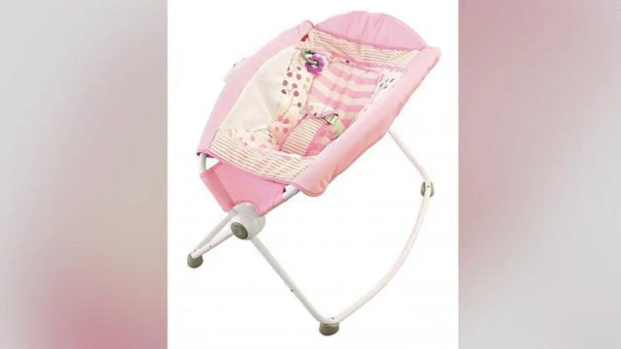 A mecedora de Fisher Price. EP