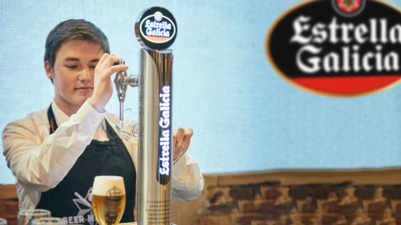 Miguel Pampín, mellor tirador de cervexa de España. ESTRELLA GALICIA
