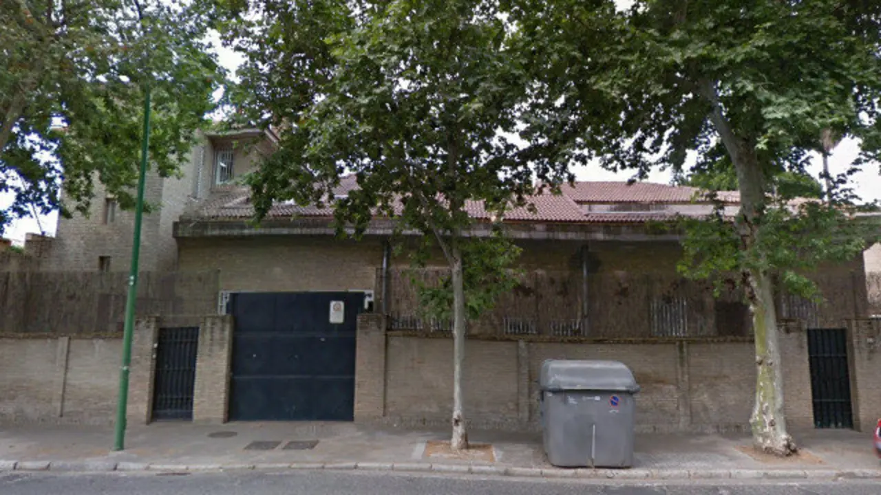 Colexio Maior Almonte de Sevilla. GOOGLE MAPS