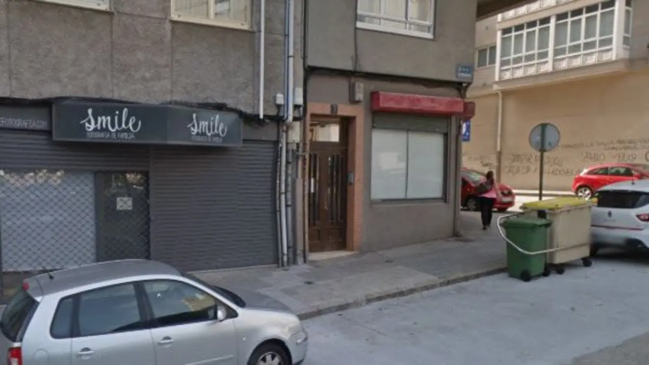 La calle de A Coru&ntilde;a donde tuvo lugar el presunto homicidio en la madrugada de este viernes. GOOGLE MAPS