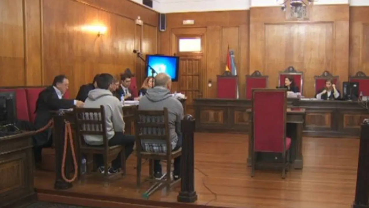 Los acusados por el crimen de A Esmorga. TVG