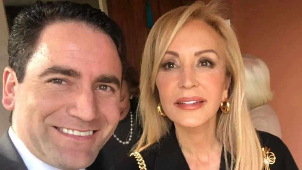 Carmen Lomana con García Egea. TWITTER