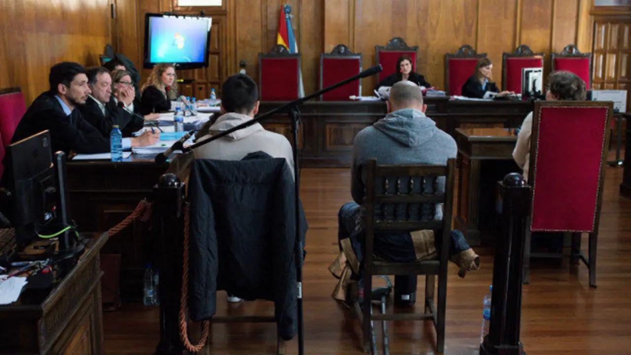 Un momento del juicio por el conocido como crimen de 'A Esmorga'. EFE