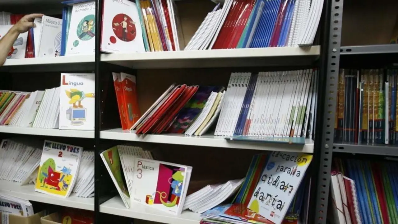 Material escolar. AEP