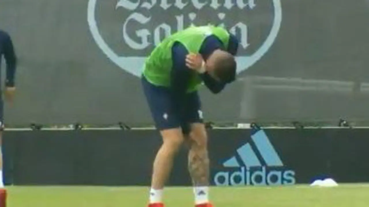 Iago Aspas, dolorido. TVG