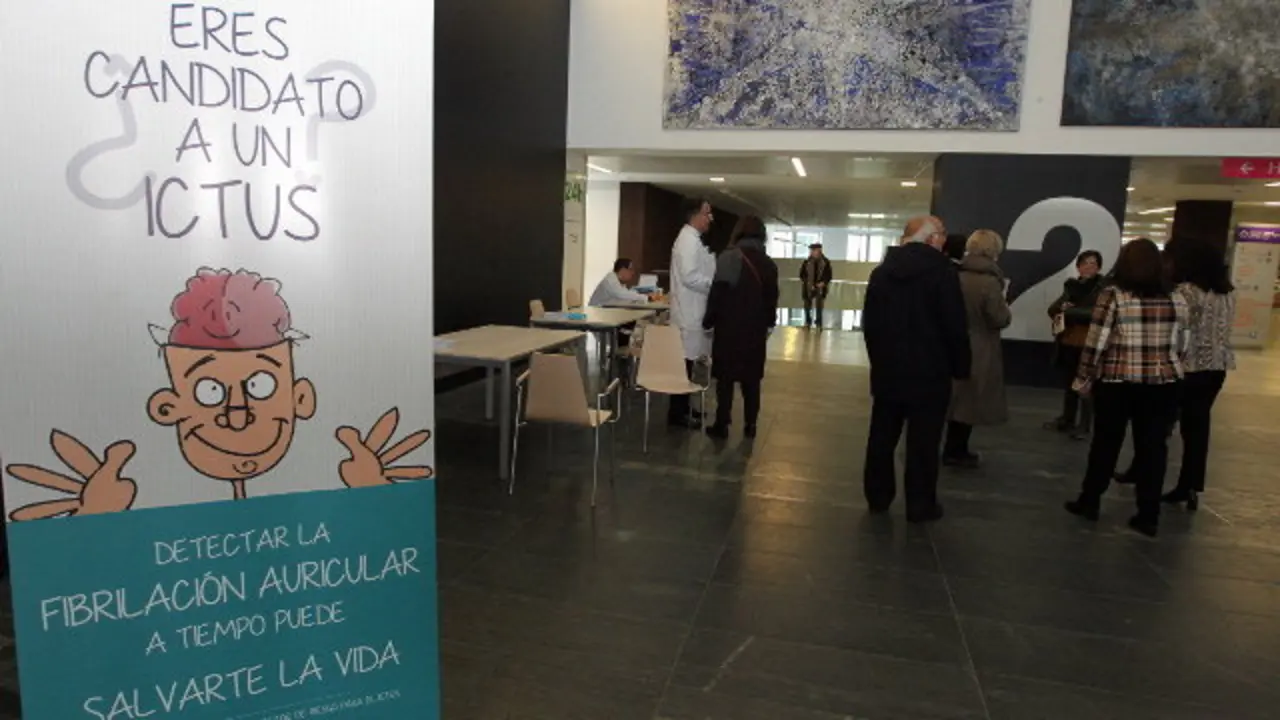 Campaña sobre o ictus nun hospital. VITORIA RODRÍGUEZ