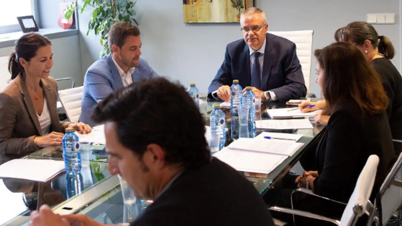 10,00h.- O director xeral de Emerxencias e Interior, Santiago Villanueva, asistirá á Comisión do Xogo. Na dirección xeral de Emerxencias e Interior (rúa Roma, 25-27).
foto xoán crespo
03/06/2019