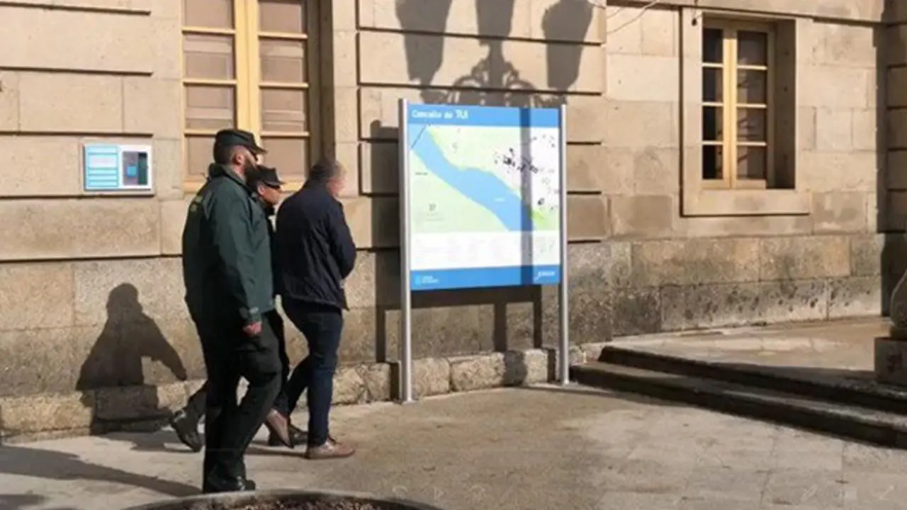El detenido en Tui. GUARDIA CIVIL