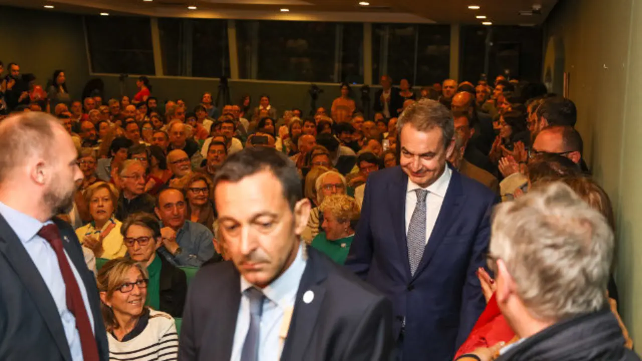 Rodríguez Zapatero, este luns en Santiago de Compostela. LUíS POLO (AGN)