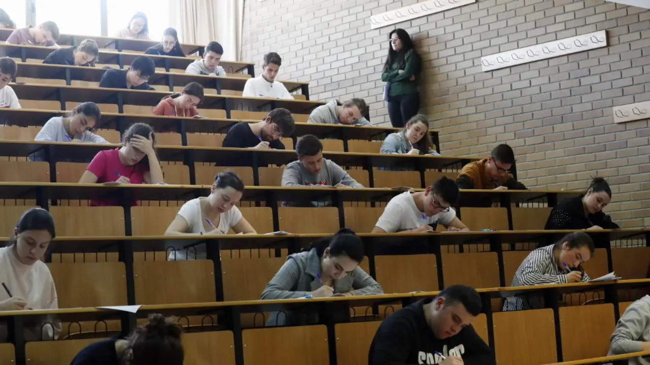 Examen de Selectividade. XESÚS PONTE