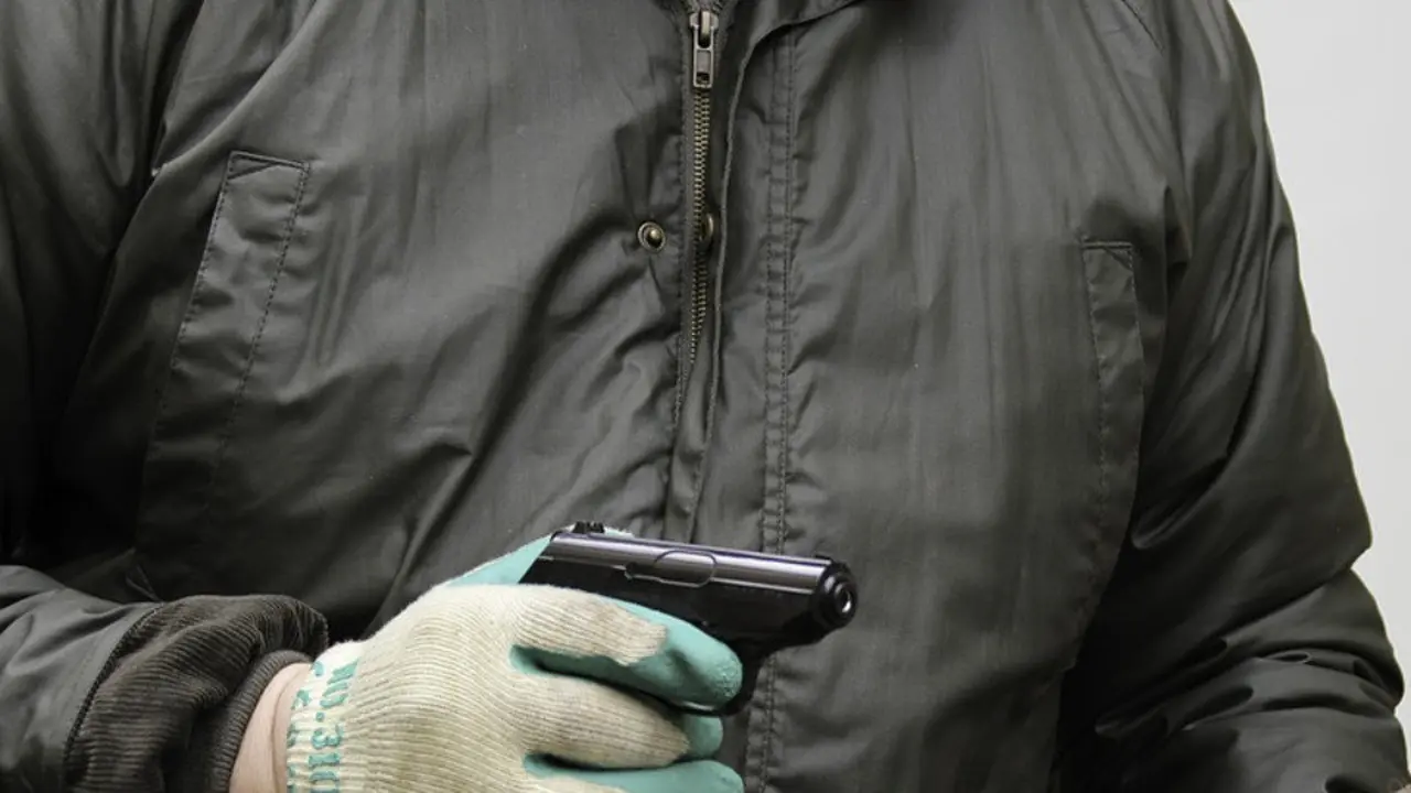 Imagen de recurso de un asaltante. EP