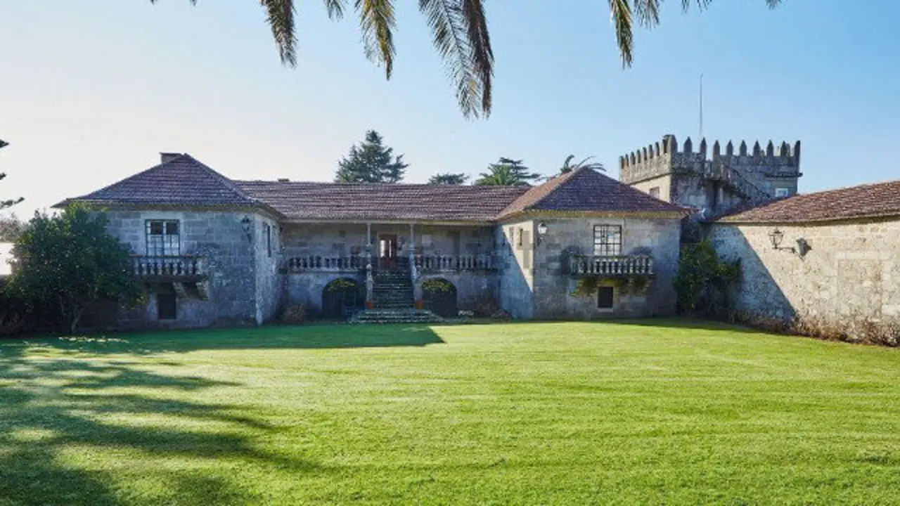 Pazo de Cadaval-Urzáiz. DP