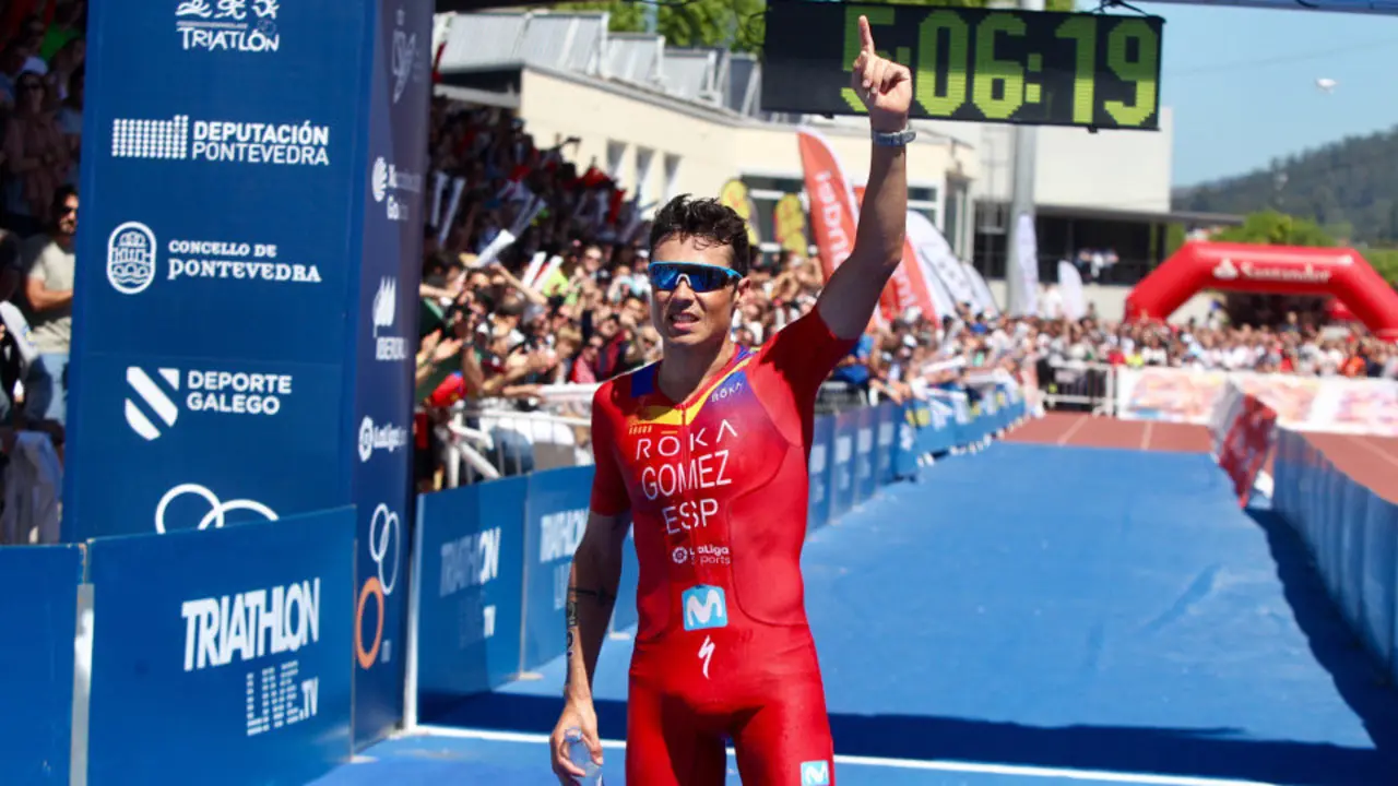 Javier Gómez Noya, en Pontevedra. RAFA FARIÑA