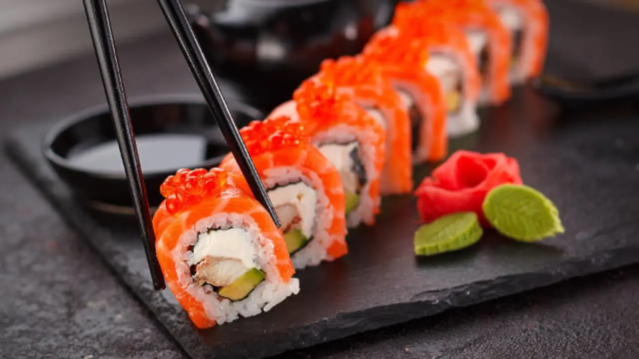 Plato de sushi. PIXABAY