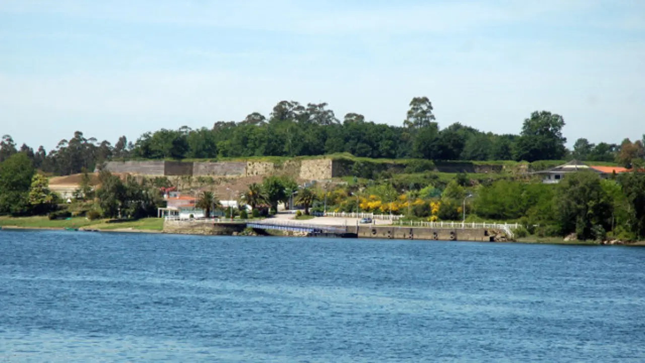 La zona en la que desapareció el participante en el triatlón. CARLOS FERNÁNDEZ