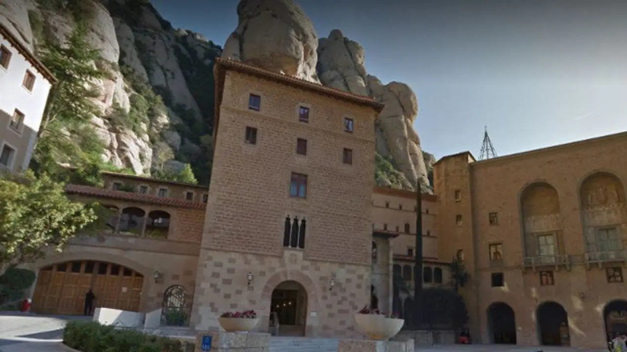 Abadía de Montserrat. GGOGLE MAPS