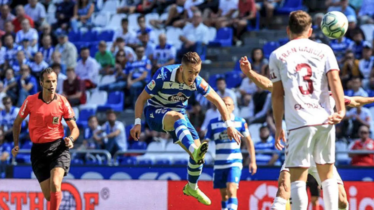 Un momento do encontro entre o Deportivo e o Albacete. TWITTER (@RCDeportivo)