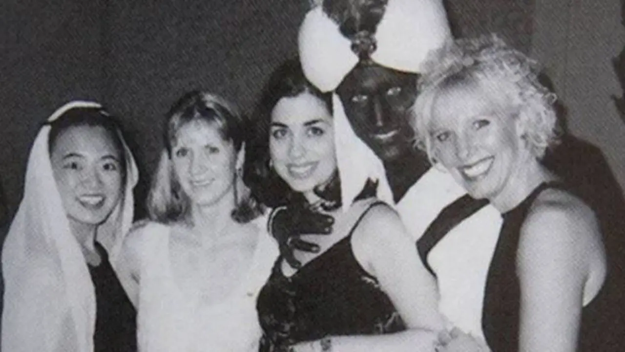 Trudeau disfrazado de Aladdin en 2001.