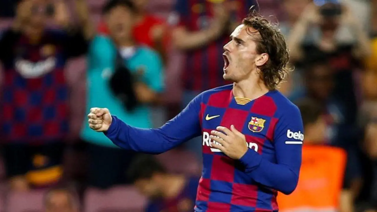 El delantero francés del Fc Barcelona Antoine Griezmann celebra su gol. QUIQUE GARCÍA